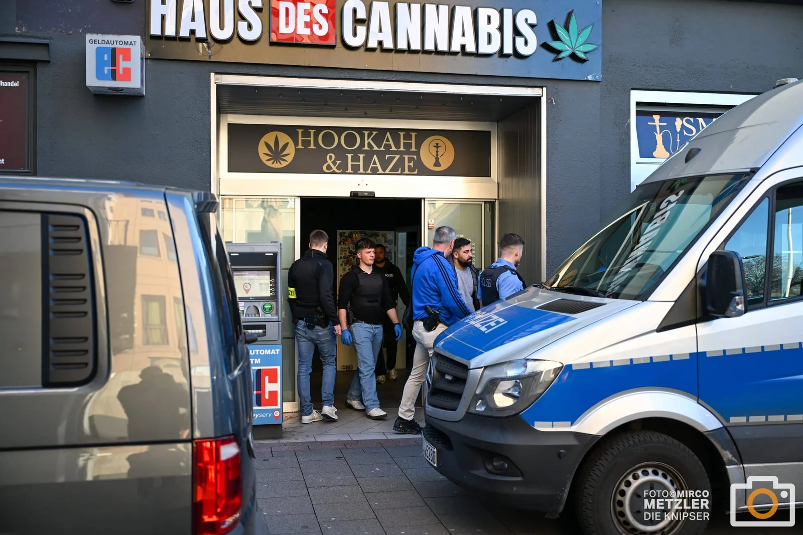 Großeinsatz in Worms: Polizei durchsucht Lokal in Bahnhofsnähe