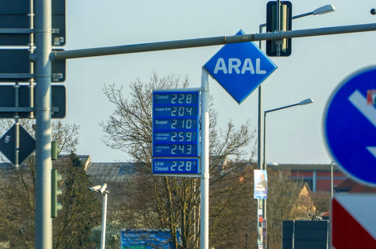 Tankalarm: Diesel verteuert sich massiv, ADAC fordert Steuerentlastung