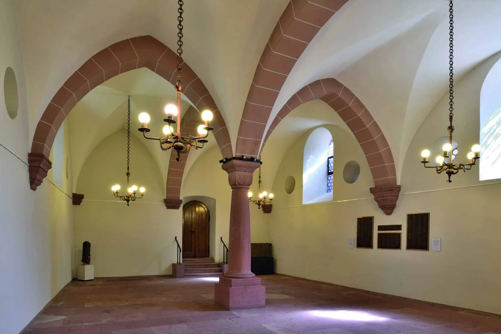 Frauensynagogen in SchUM-Städten: Neuer Blickwinkel in hybrider Veranstaltung