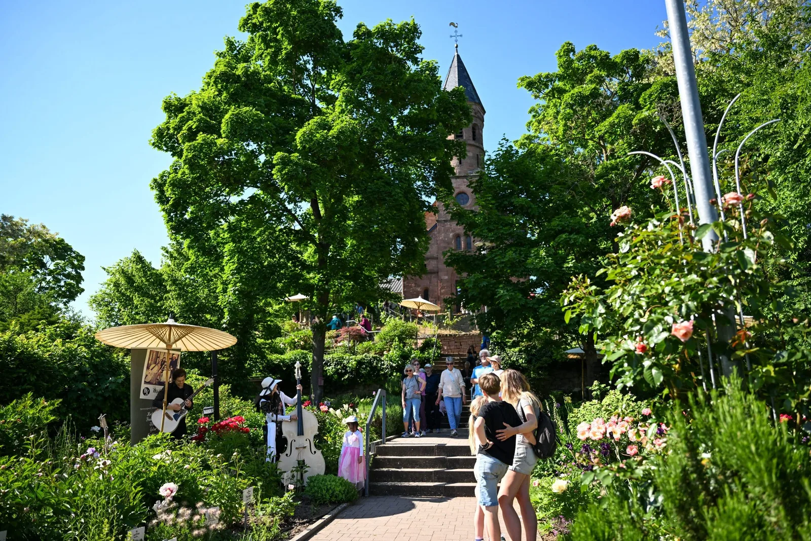 Frühlingsmarkt_Pfingstrosengarten_Lorsch_FotografMircoMetzler-MedienagenturDieKnipser