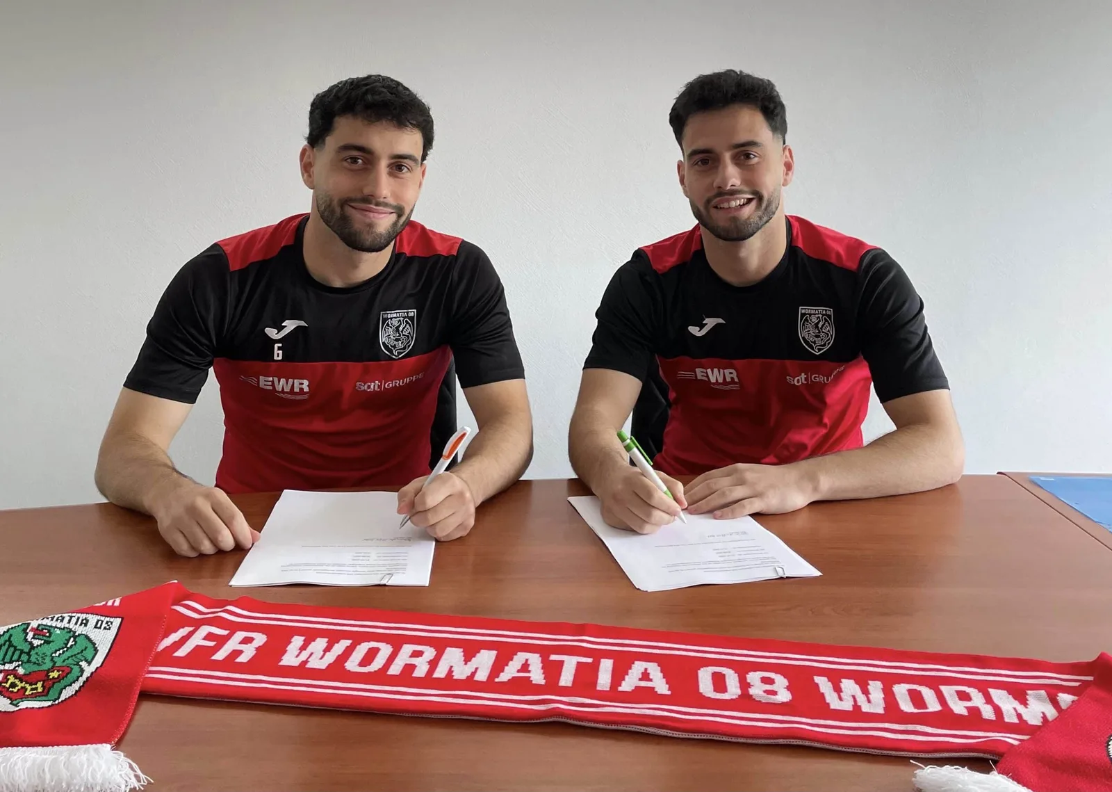 Doppelte Verlängerung: Mert und Kaan Özkaya bleiben bei Wormatia Worms