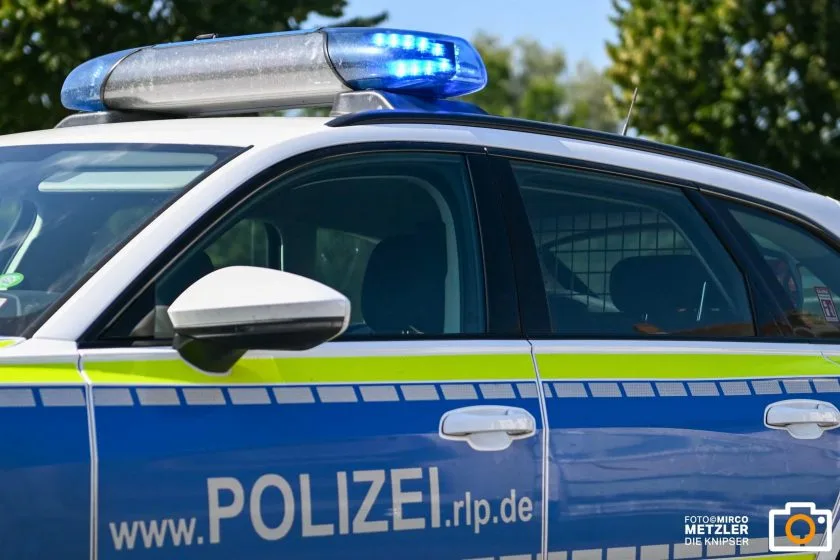 Polizeikontrolle in Bobenheim-Roxheim: Mehrere Verstöße bei E-Scooter-Fahrern festgestellt