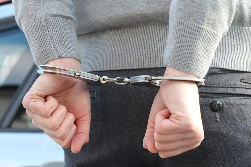 Schlafender im Bahnhof Alzey entdeckt – 32-Jähriger festgenommen