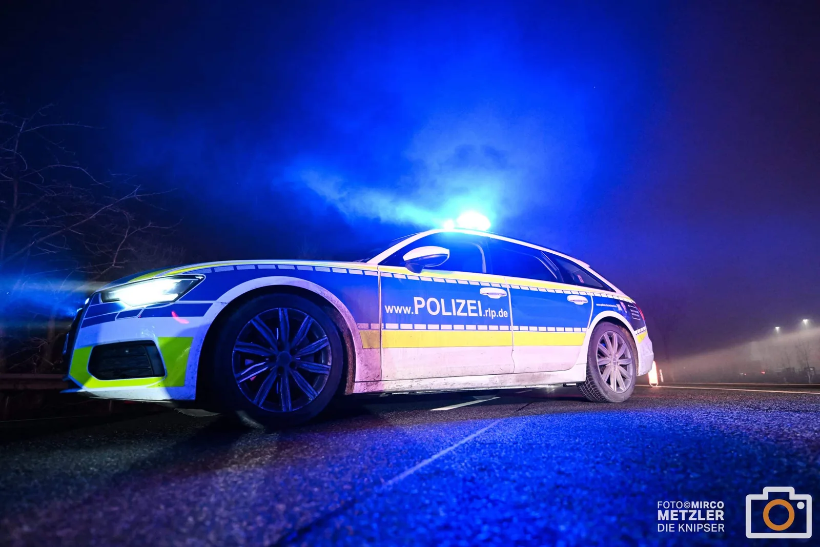 Vor Polizei geflüchtet: Drogen und Bargeld im Auto entdeckt