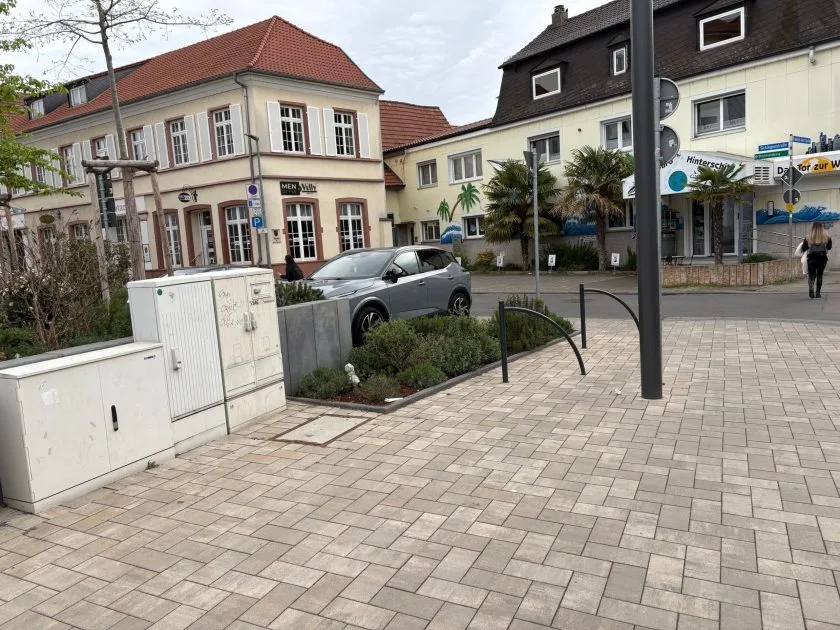 Frisches Wasser für Osthofen: Stadtrat beschließt Trinkwasserbrunnen am Albert-Fischer-Platz