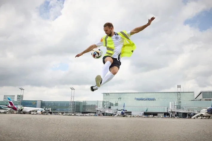 WM-Fieber am Flughafen Frankfurt: Alle Spiele live, überall dabei