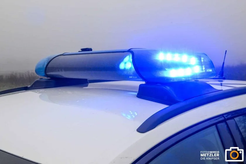 Polizei warnt vor Auto-Dieben im Altrhein