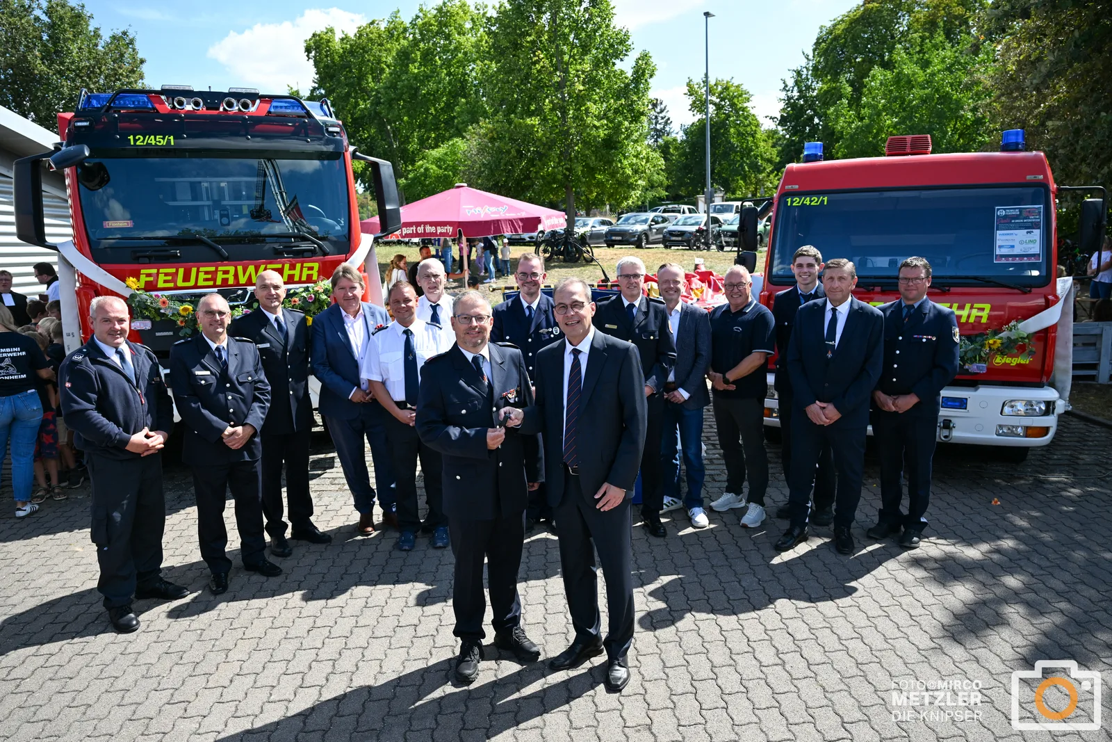 Doppelte Verstärkung für Flonheim: Feuerwehr stellt zwei Fahrzeuge in Dienst