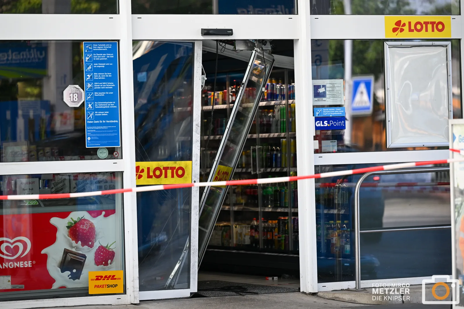 Einbruch in Osthofener Tankstelle: Täter haben offenbar Zigaretten im Visier
