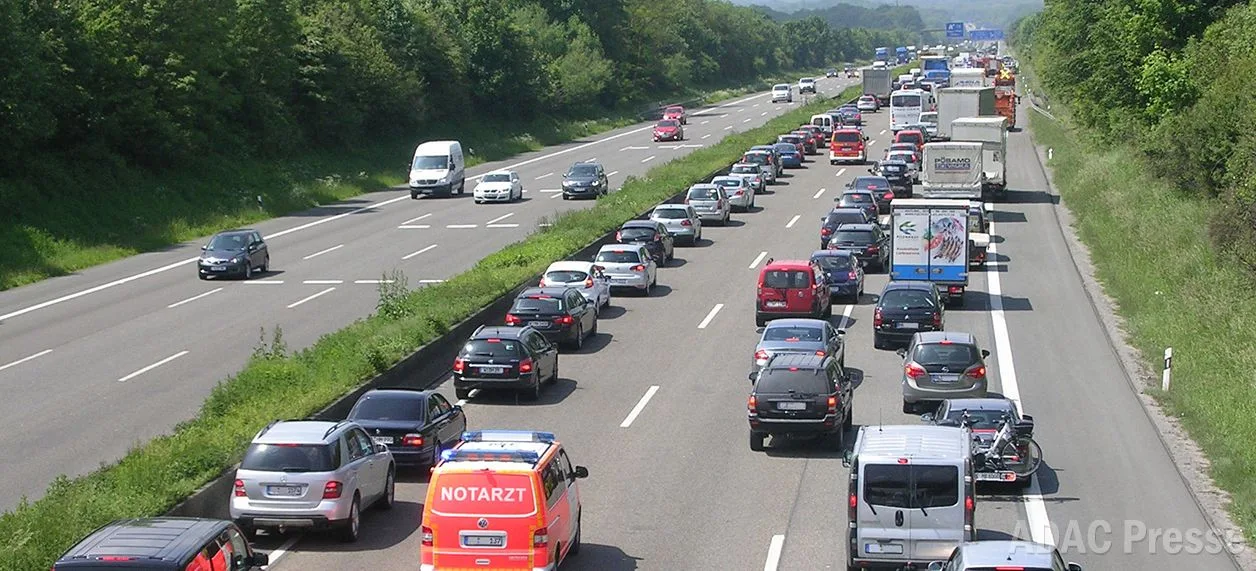 Weniger Stau in den Sommerferien: A61 bleibt größter Engpass in Rheinland-Pfalz