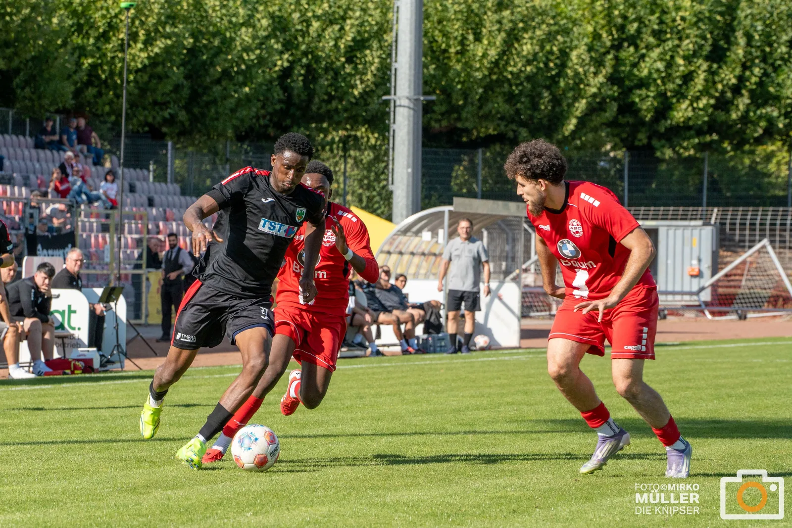 Zwei Treffer vor der Pause reichen Wormatia zum Sieg gegen Ahrweiler