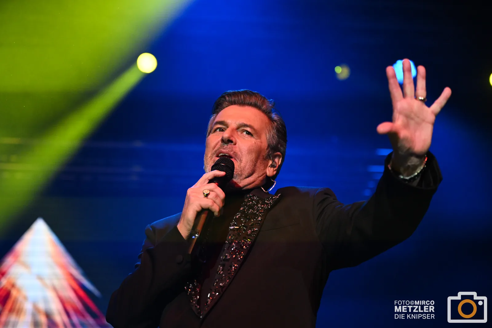 Thomas Anders bringt den Sound der 80er nach Worms – rund 600 Fans feiern im Mozartsaal