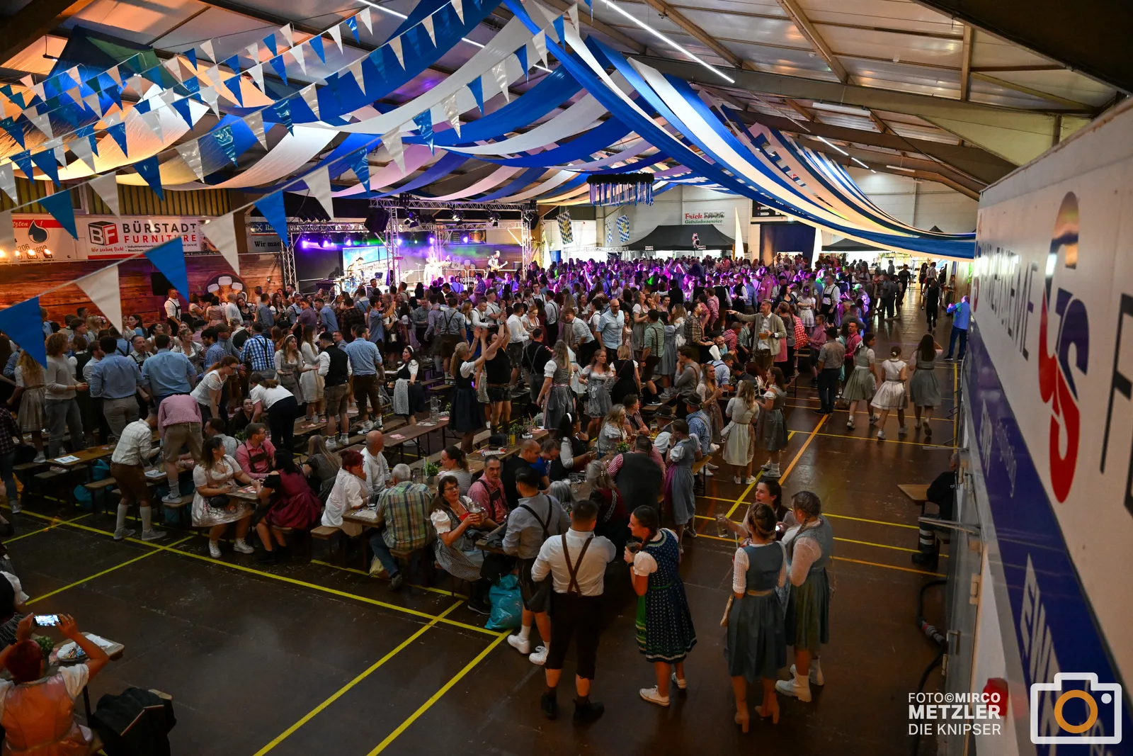 Bürstadt feiert zwei Tage zünftige Oktoberfest-Gaudi
