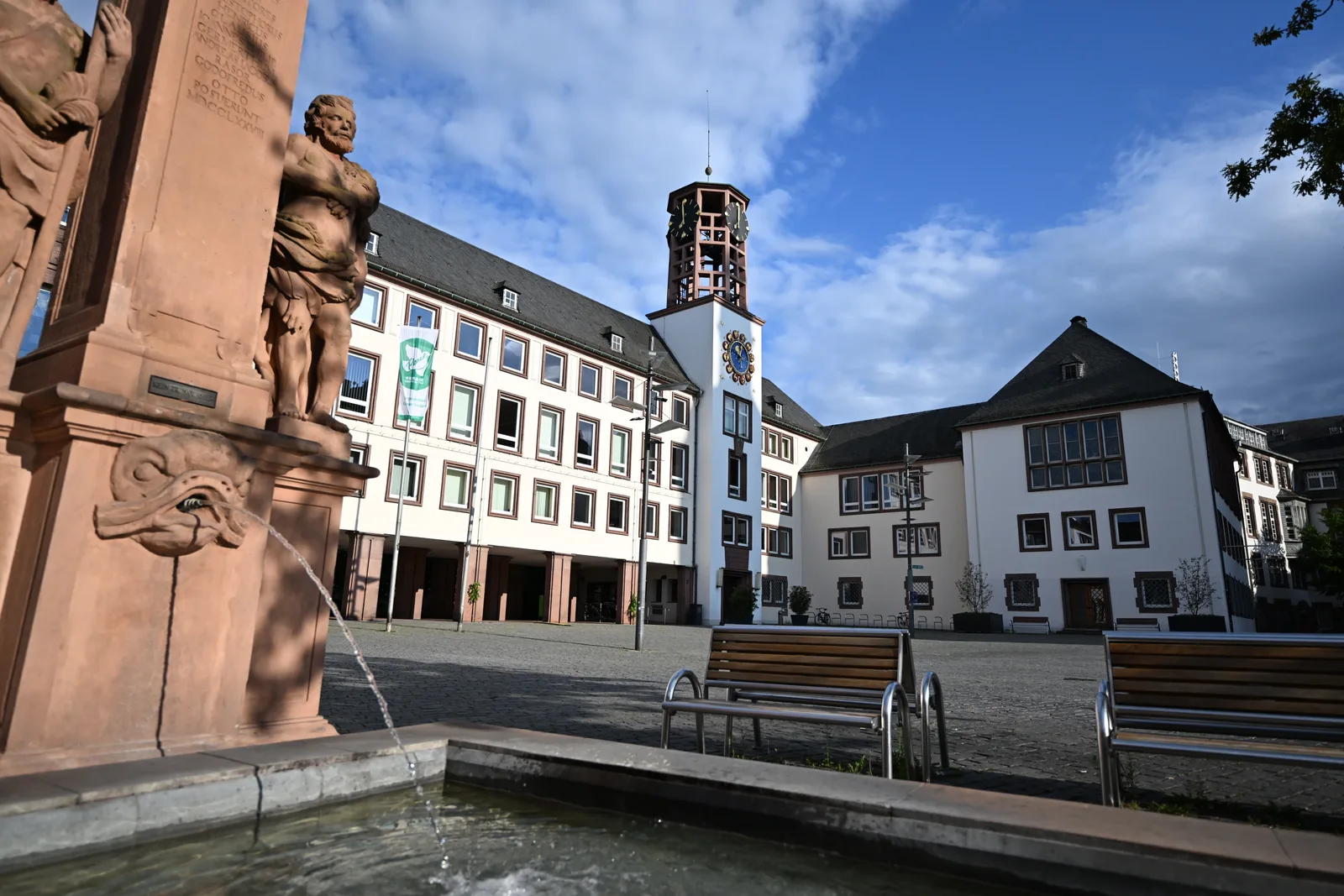 Bauarbeiten am Rathaus Worms: Haupteingang ab 30. Oktober gesperrt