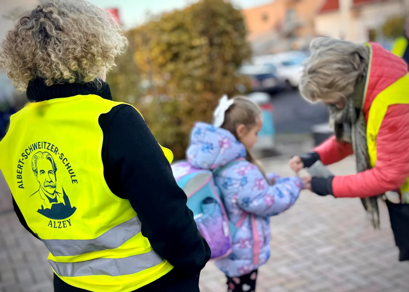 Schulwegewoche in Alzey: Mit Stempeln gegen gefährliche Elterntaxis