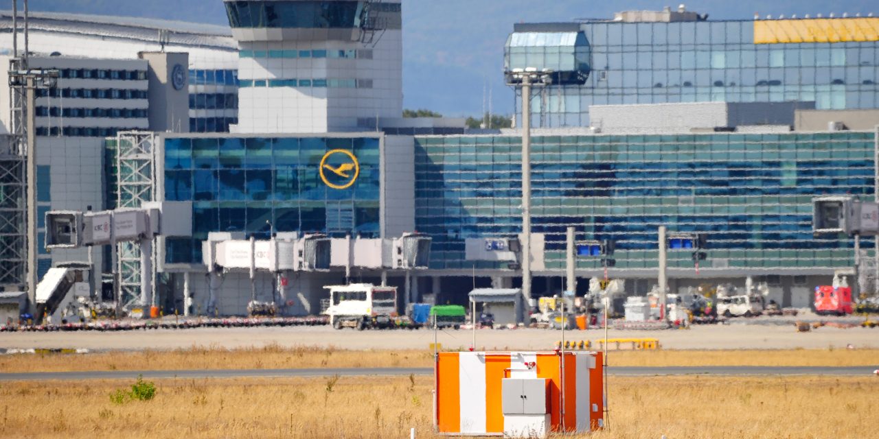 Gesuchte Straftäter zahlen ihre Geldstrafen – Bundespolizei am Flughafen Frankfurt vollstreckt rund 10.000 Euro
