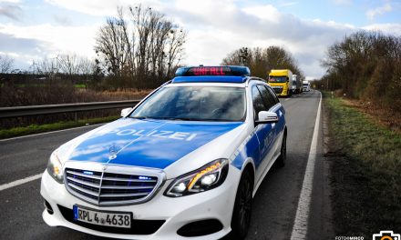 Polizeiautobahnstation Ruchheim – Sperrung nach Verkehrsunfall mit Verletzten auf der A6
