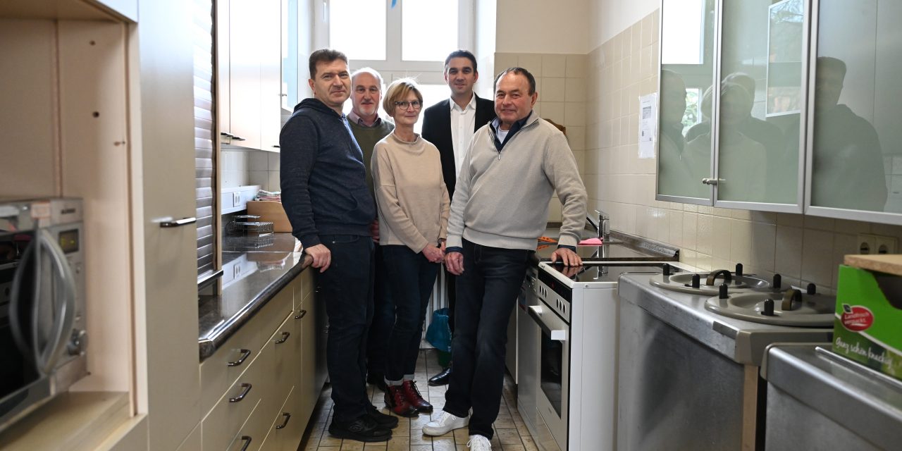 Neue Küche in Horchheim – Büro des Ortsvorstehers erhält praktische Unterstützung der Stadt