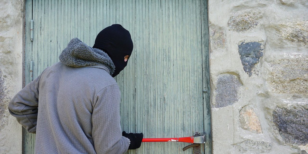 Bürstadt: Wohnungseinbrecher machen Beute