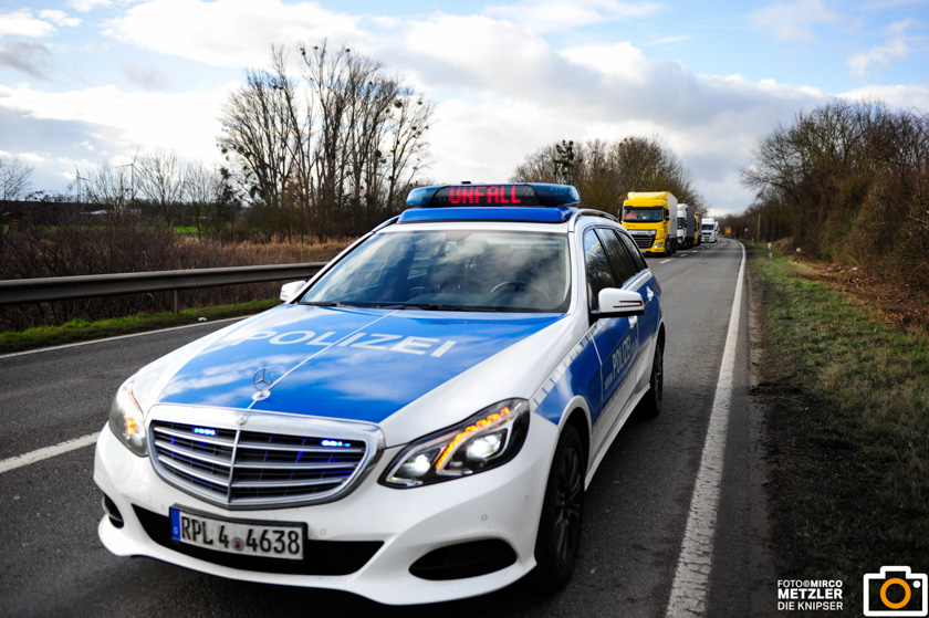 Freimersheim – PKW überschlägt sich nach Unfall