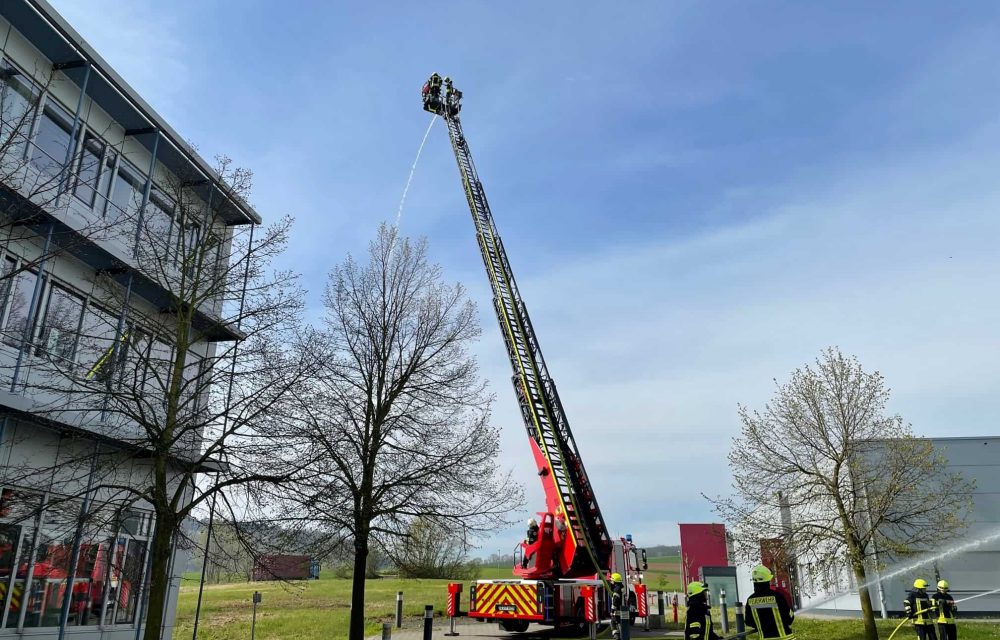 Gewappnet für den Ernstfall    Brand- und Katastrophenschutzübung in Wendelsheim
