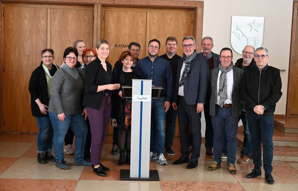 Partnerschaft Worms-Pfeddersheim – Nolay, Frankreich  // Gelebte Freundschaft beim Empfang einer Französischen Delegation im Wormser Rathaus