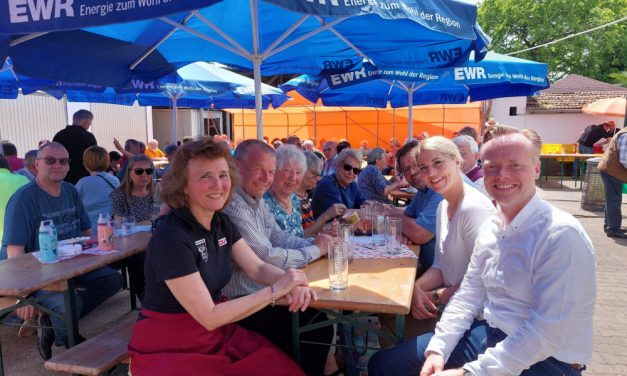 Saftige Tradition: CDU-Horchheim/Weinsheim feiert im Zeichen der Erdbeere