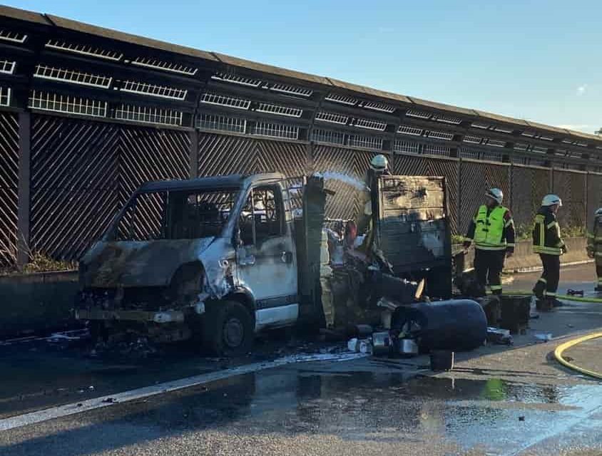 Polizeiautobahnstation Ruchheim – Fahrzeugbrand auf der BAB 6