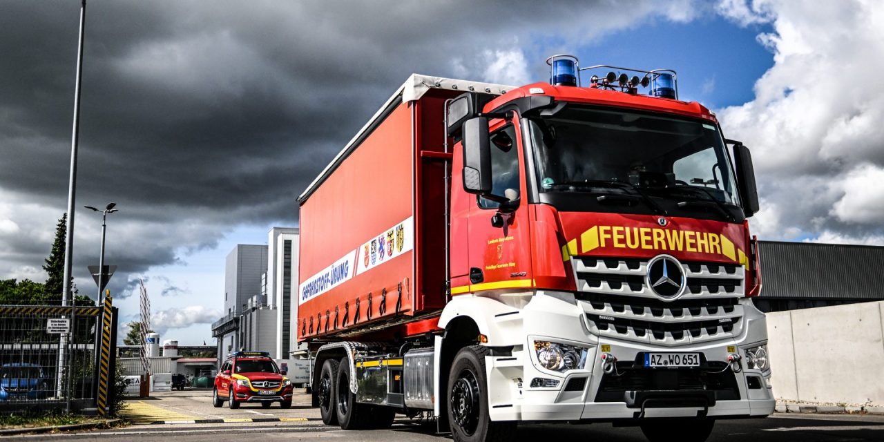 Alzey – Feuerwehr rückt zu zwei Bränden aus