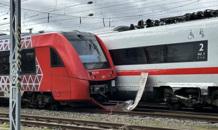 Kollision zweier Züge im Wormser Bahnhof