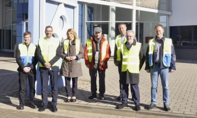 Unternehmensbesuch von Oberbürgermeister Adolf Kessel und Bürgermeister Stephanie Lohr bei Röchling Automotive