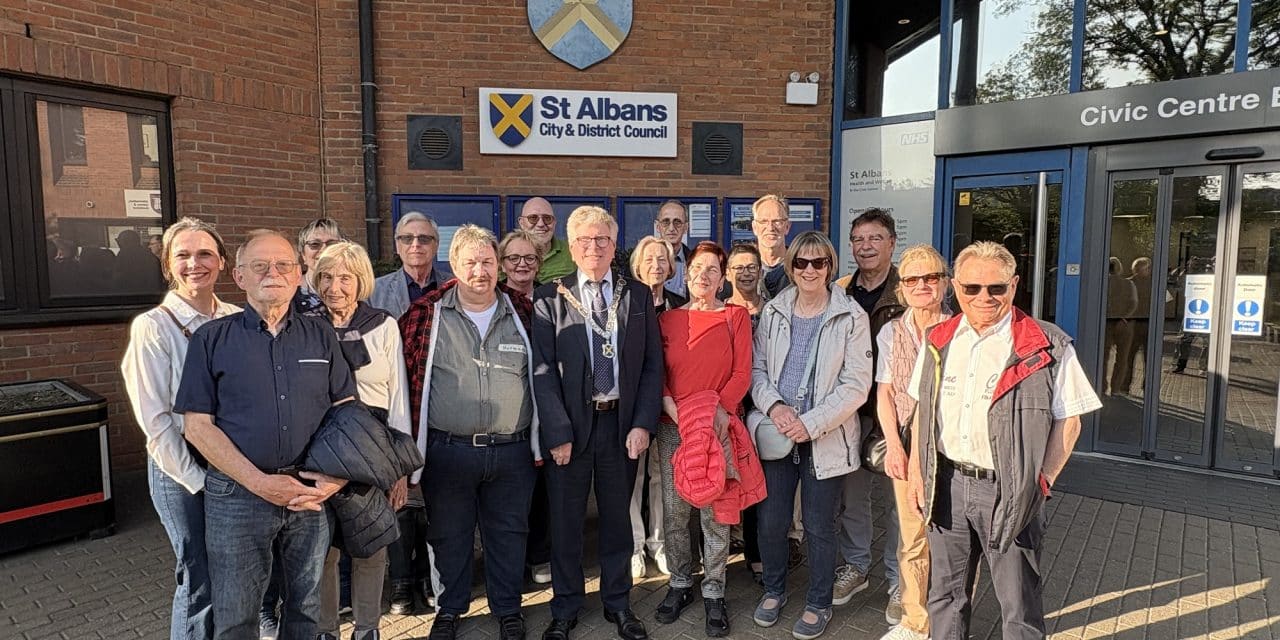 Unvergessliche Erlebnisse bei der Bürgerreise in die Partnerstadt St Albans