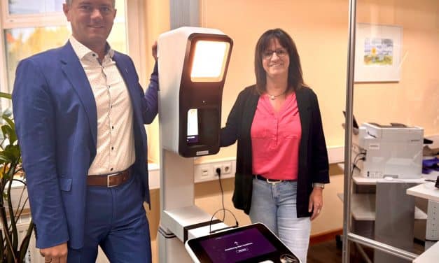 Einwohnermeldeamt Alzey jetzt mit Fotostation: Biometrisches Passbild direkt vor Ort aufnehmen