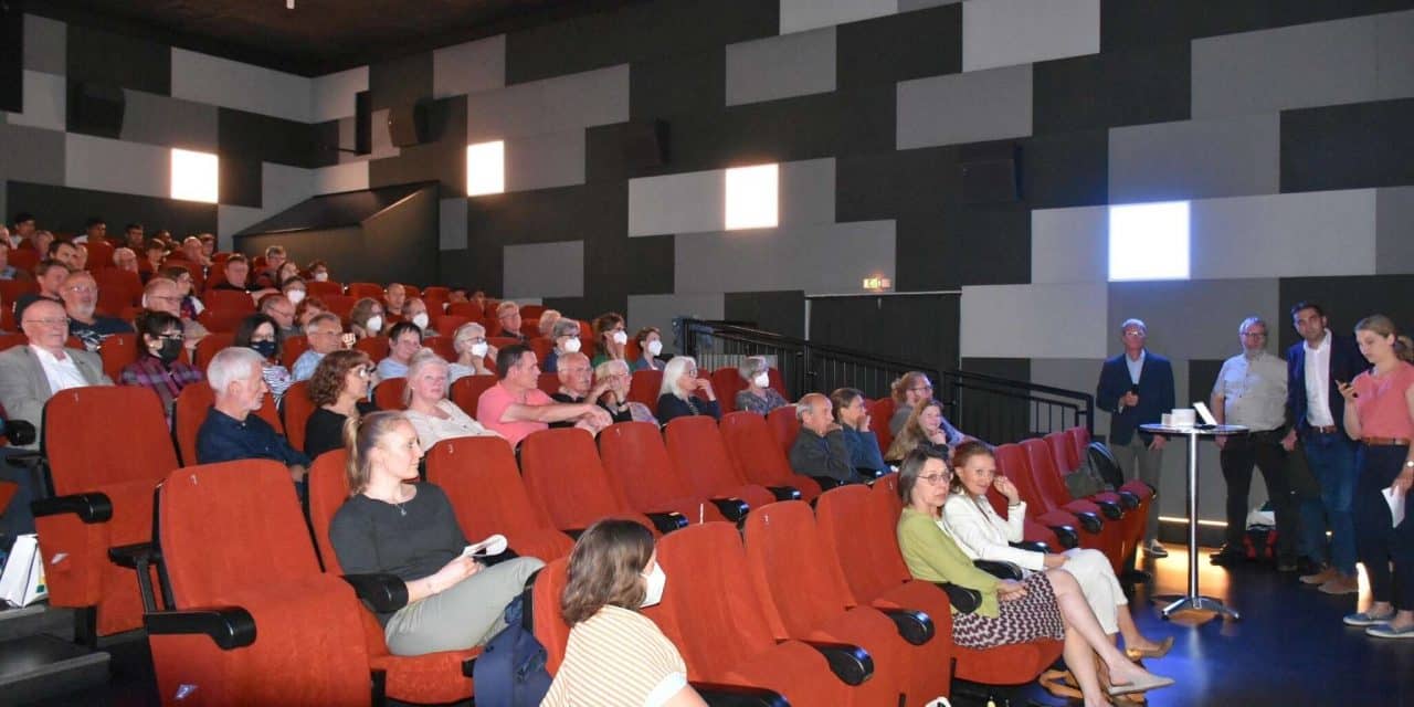 Sommer-Klima-Kino dreht sich ums Fahrrad – Kostenfreier Filmabend zum STADTRADELN-Abschluss in der Kinowelt