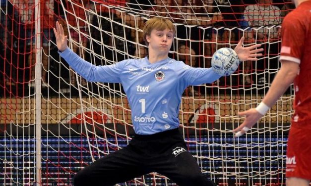 Oskar Knudsen zu den Jung-Löwen