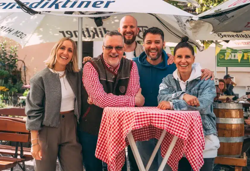 „Die FFH Kneipe“: HIT RADIO FFH sendet mit prominenten Gästen live aus dem Biergarten in Weilburg
