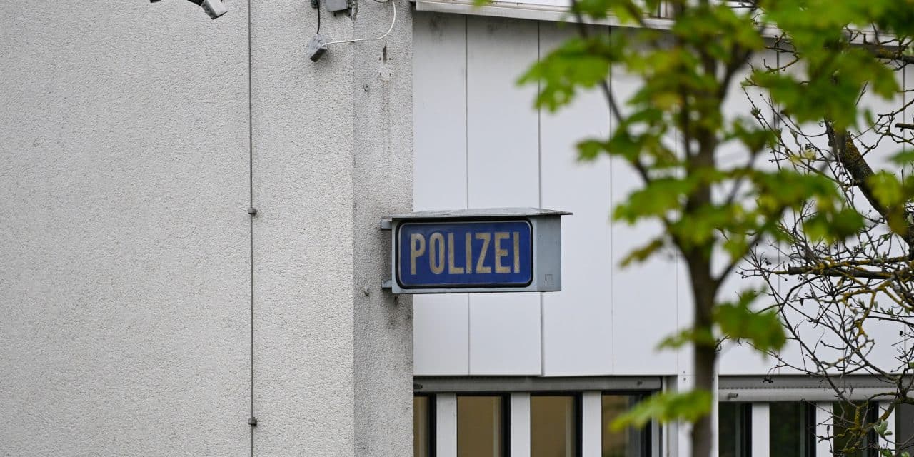 Autokorso auf der A63: Polizei bittet Augenzeugen um Hinweise