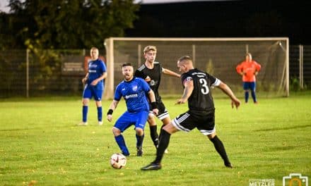 Kickers Worms drehen Bechtheimer Kerwe-Kracher und siegen 6:2