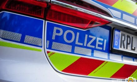Verkehrsunfall mit elektrischem Krankenfahrstuhl in Bobenheim-Roxheim