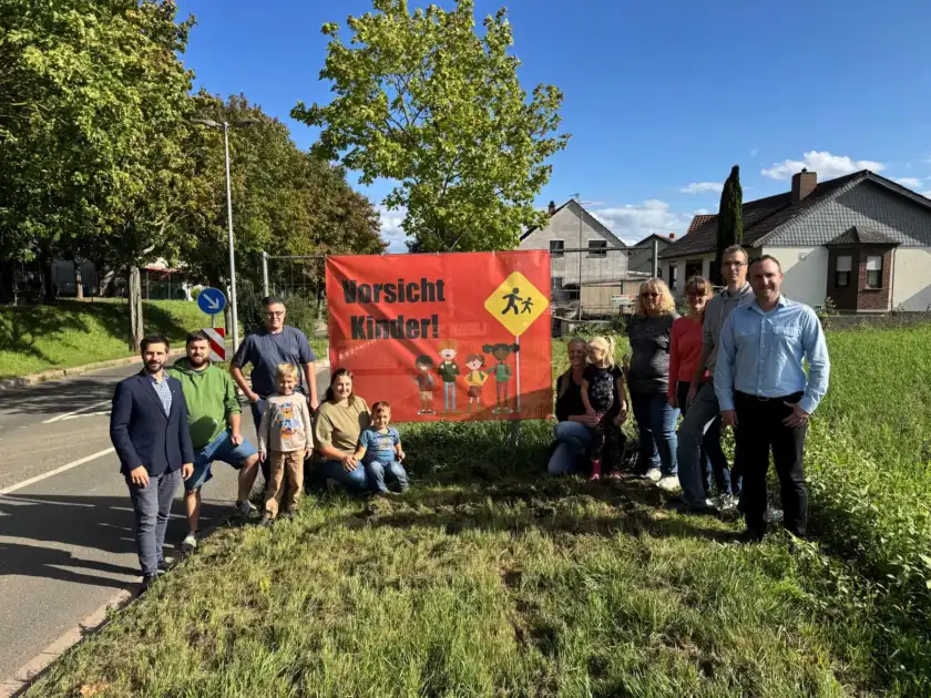 Verkehrssicherheit am Kindergarten Kunterbunt in Bechtheim: Eltern wollen mehr Sicherheit