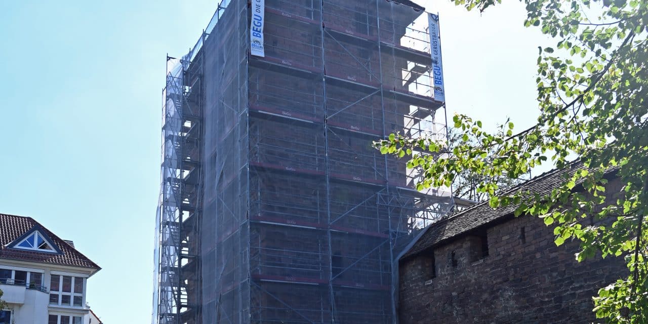 Erhalt des Kulturerbes: Sanierung der Stadtmauer-Türme in Worms gestartet