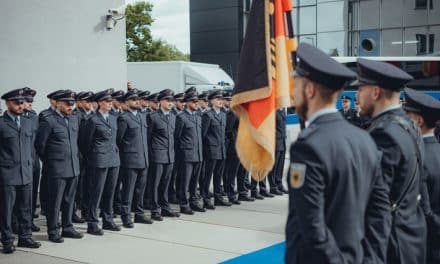 Verstärkung für die Bundespolizei: 81 Neue am Flughafen Frankfurt vereidigt