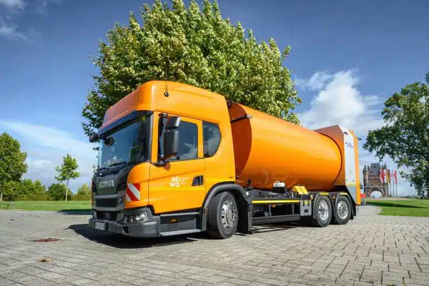 Neues Müllfahrzeug der ebwo AöR Worms setzt Maßstäbe in Sicherheit und Effizienz
