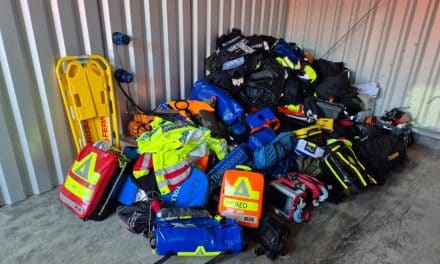 Fassungslosigkeit bis nach Worms – 61-Jähriger gibt sich als Rettungsdienst-Mitarbeiter aus und fährt illegal mit Blaulicht-Einsatz
