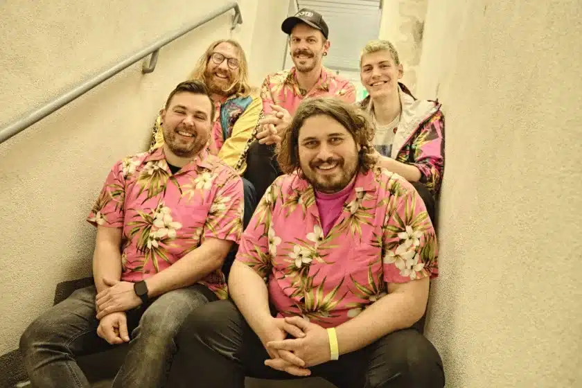 HOLLY JOLLY X-MAS: The Döftels & Friends am 18. Dezember im Wormser!