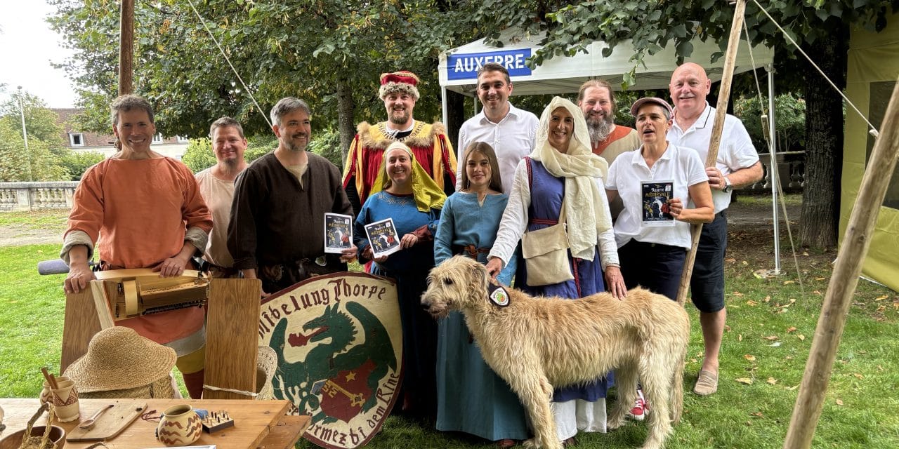 Worms trifft Auxerre: gelebte Partnerschaft beim Mittelalterfest