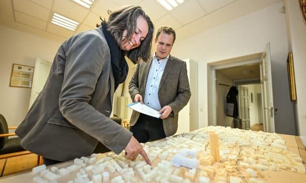 350.000 Euro Förderung für Osthofen: Förderung für die „Neue Mitte“ offiziell überreicht