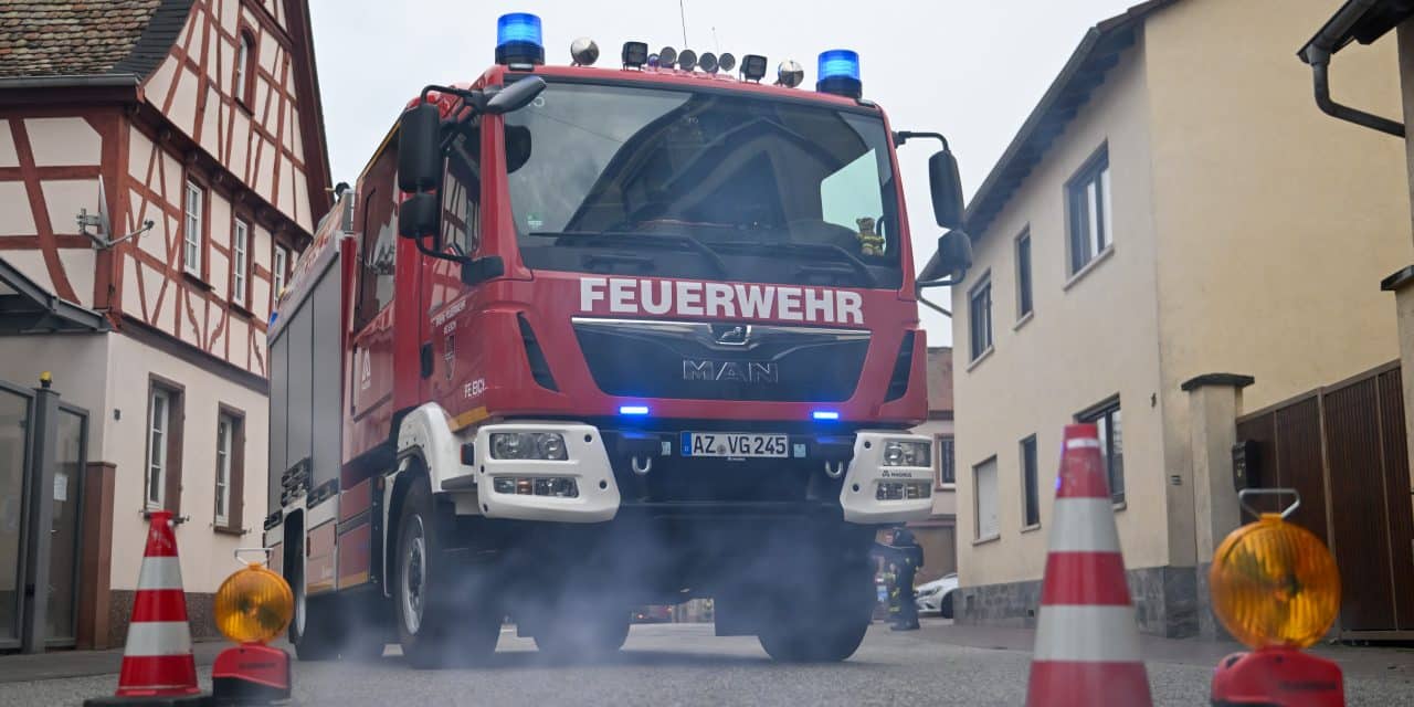Drama in Schwabenheim: Einfamilienhaus brennt – zwei Tote