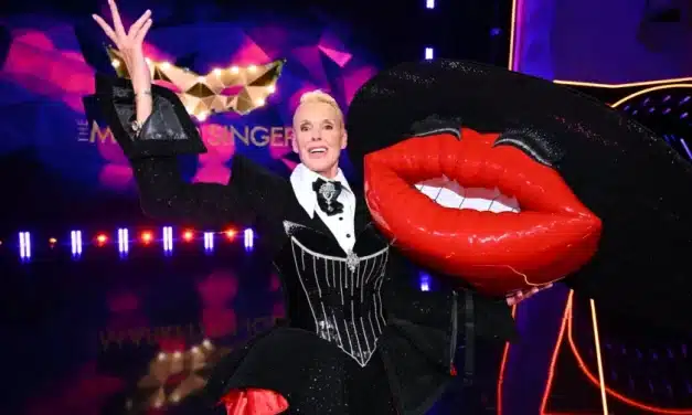 Brigitte Nielsen schlüpft aus KISS „The Masked Singer“ ist die stärkste Show am Samstagabend