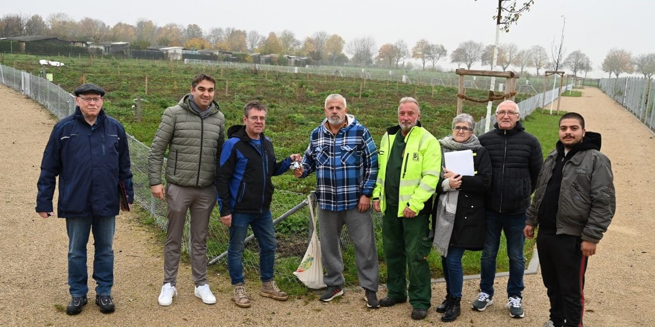 Neue Kleingartenanlage ‚Am Mondscheinweg‘ offiziell an Pächter übergeben